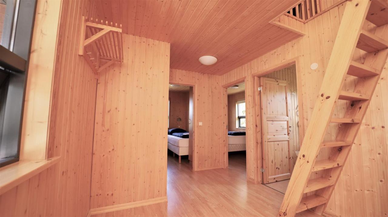 Dixon Cabin Nr. 7 / Dixon Sumarhus Nr. 7 @Kirkjubraut Talknafjordur Esterno foto